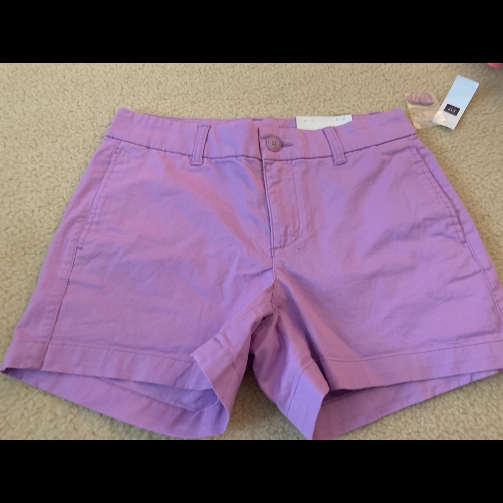 Gap shorts